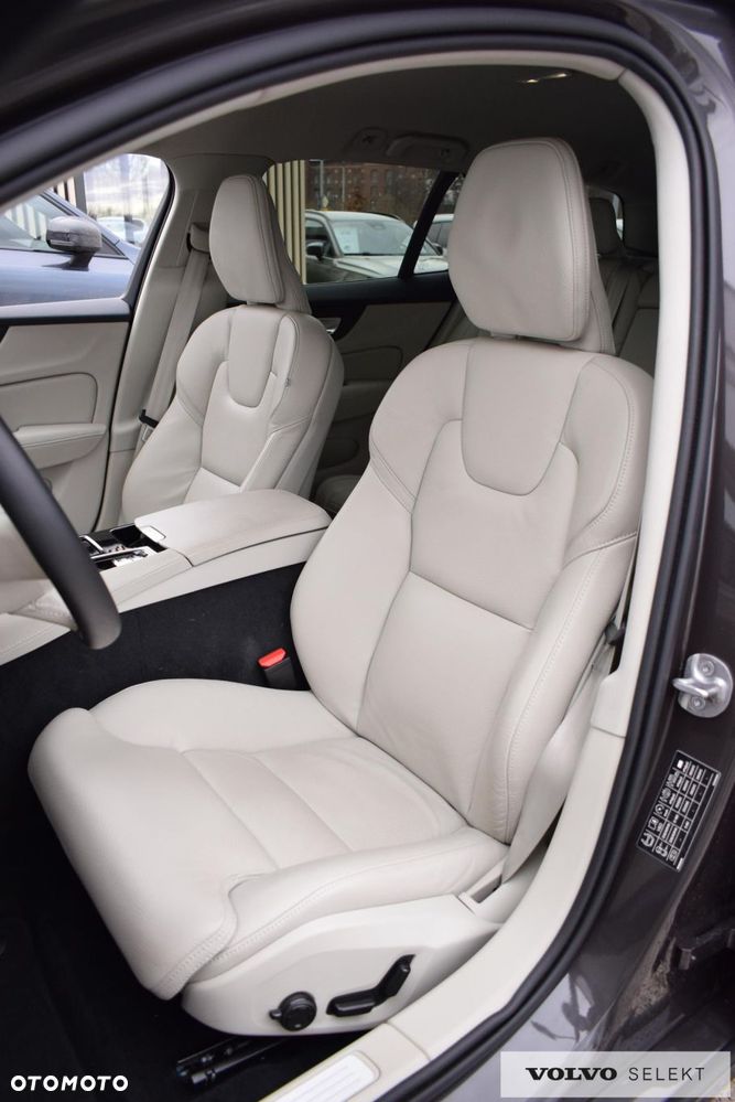 Volvo V60 - 21