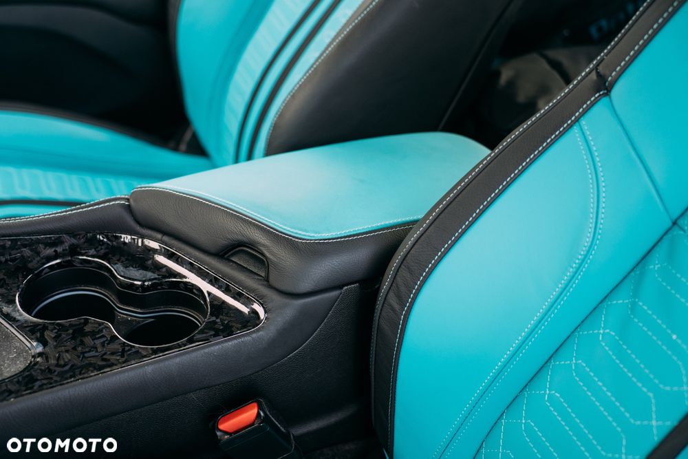 Dodge Challenger - 22