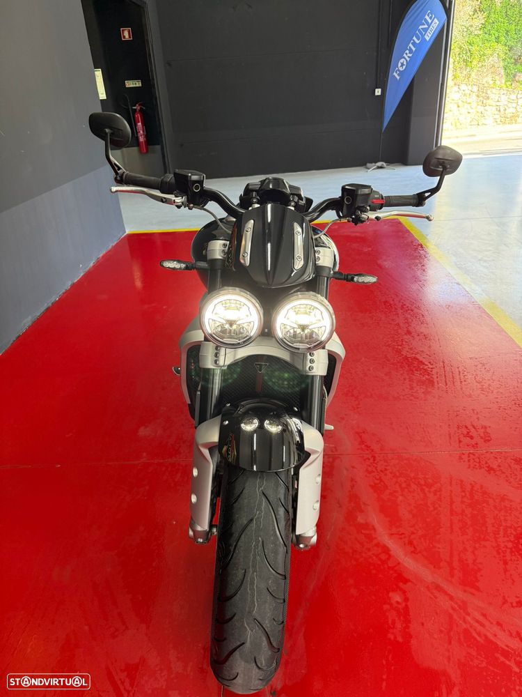 Triumph Rocket R - 12