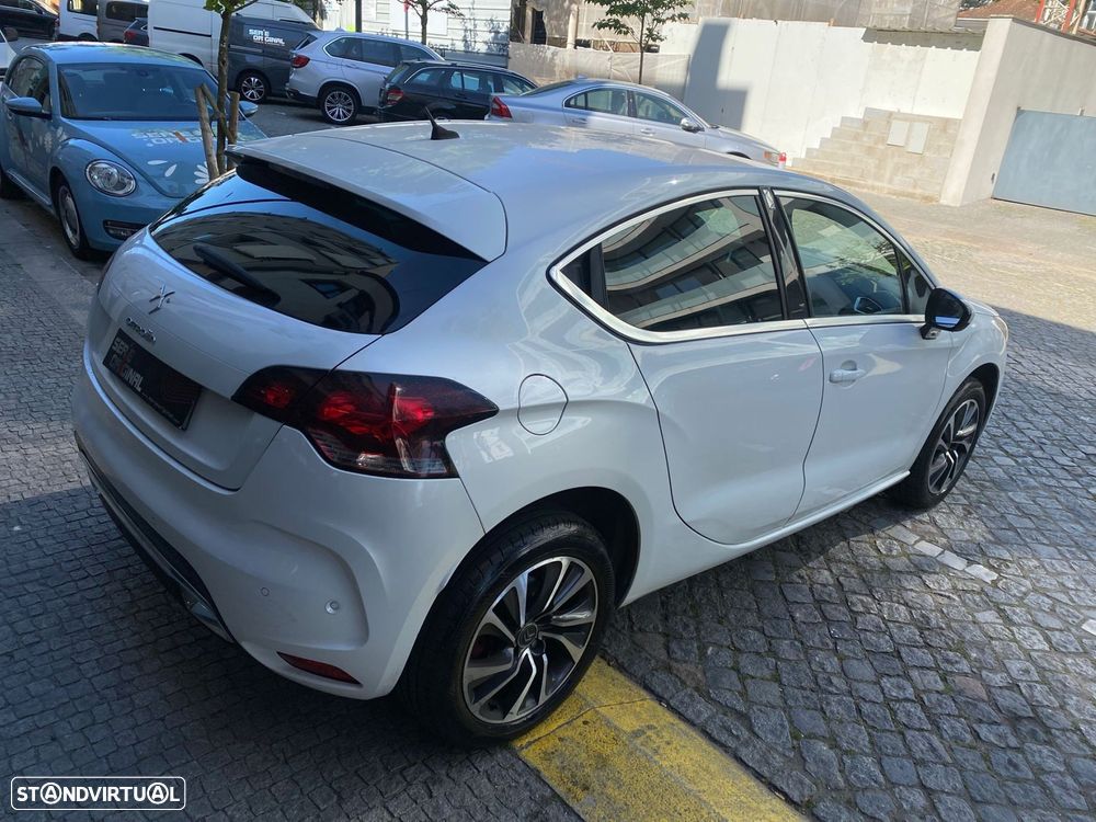 Citroën DS4 1.6 HDi So Chic - 5