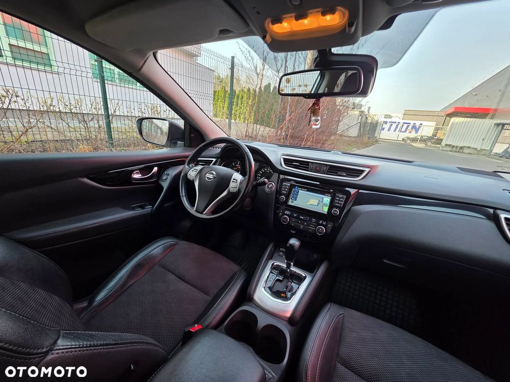Nissan Qashqai 1.6 DCi Tekna Xtronic EU6 - 18