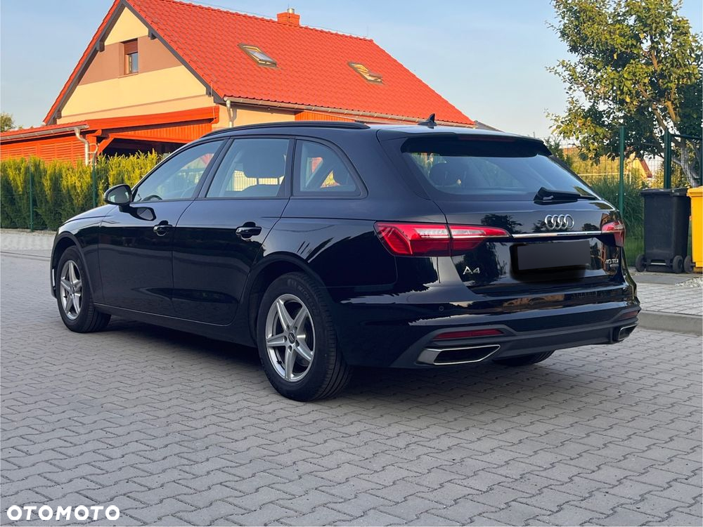 Audi A4 40 TDI Quattro Advanced S tronic - 3