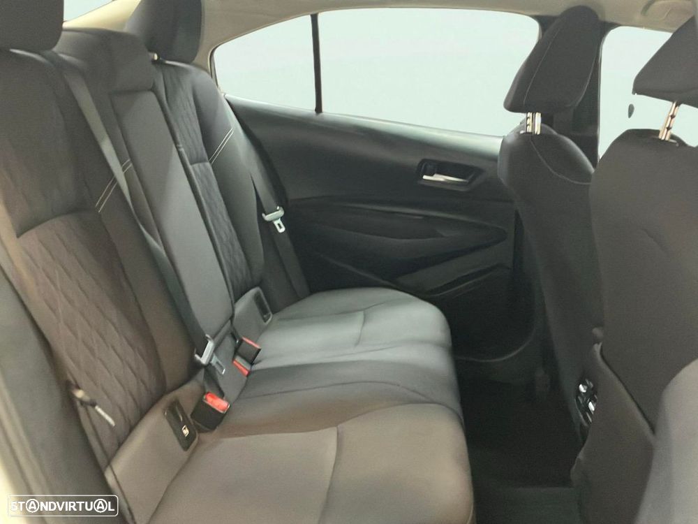 Toyota Corolla - 15