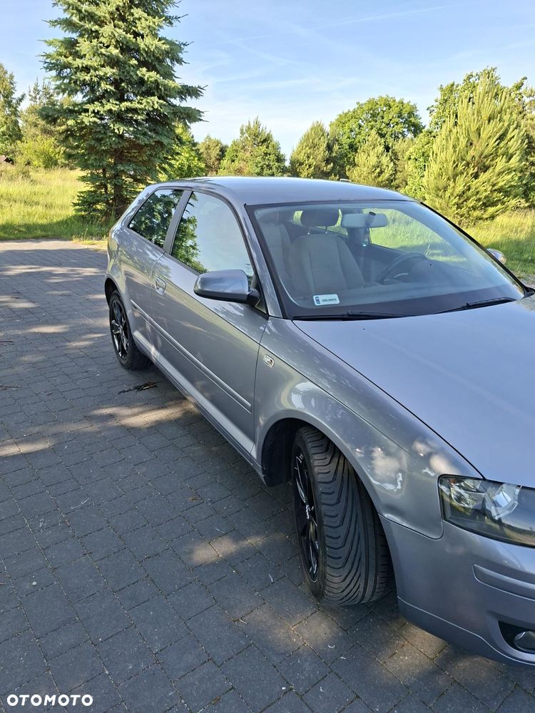 Audi A3 3-drzwiowe 1.6 Ambition - 4