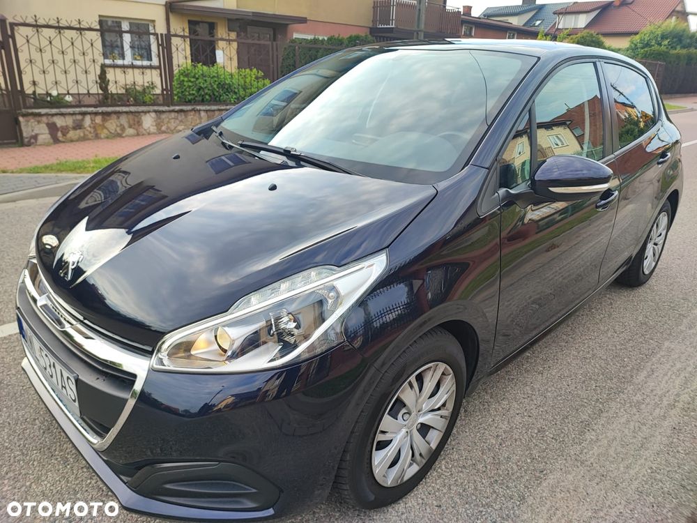 Peugeot 208 - 3