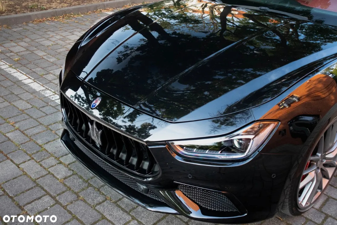 Maserati Ghibli GranSport - 7
