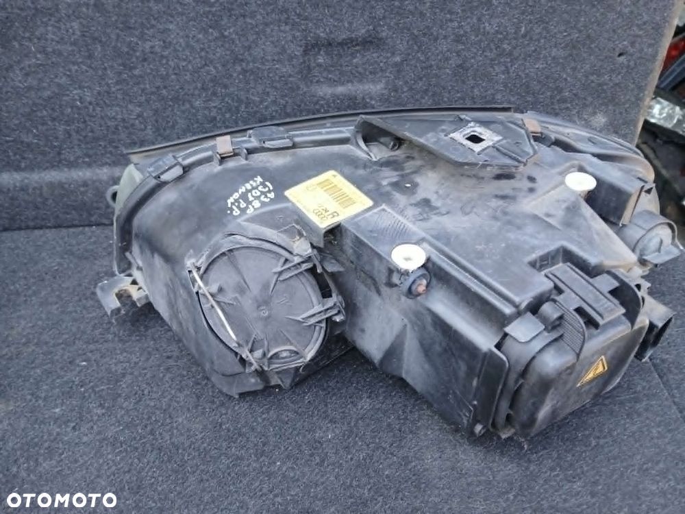Audi A3 8P Lampa przednia Xenon lewa, prawa - 6