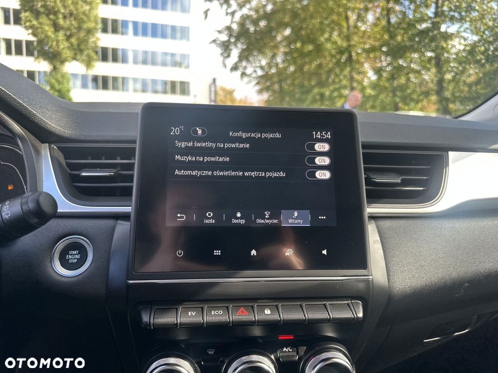 Renault Captur - 23
