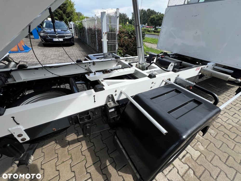 Iveco DAILY 35-160 3,0 HPI WYWROTKA 3 STRONNA TYLKO 154.000 KM PRZEBIEGU - 31