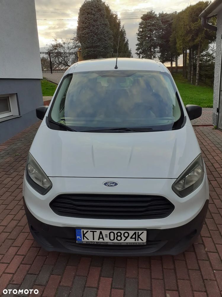 Ford Transit Courier - 1