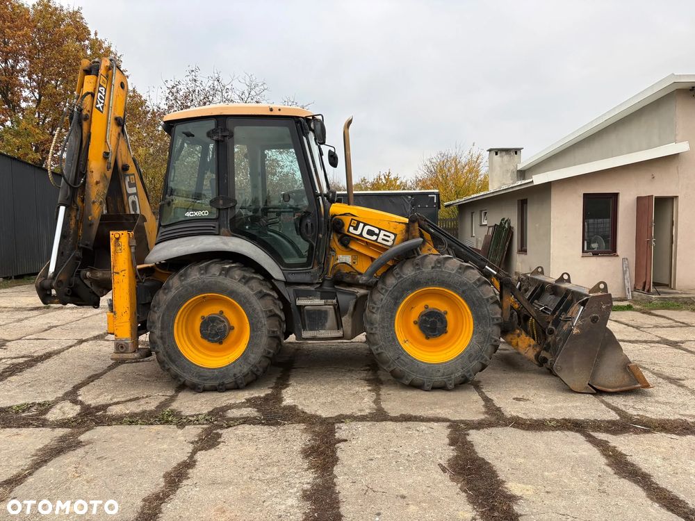 JCB 4CX - 6