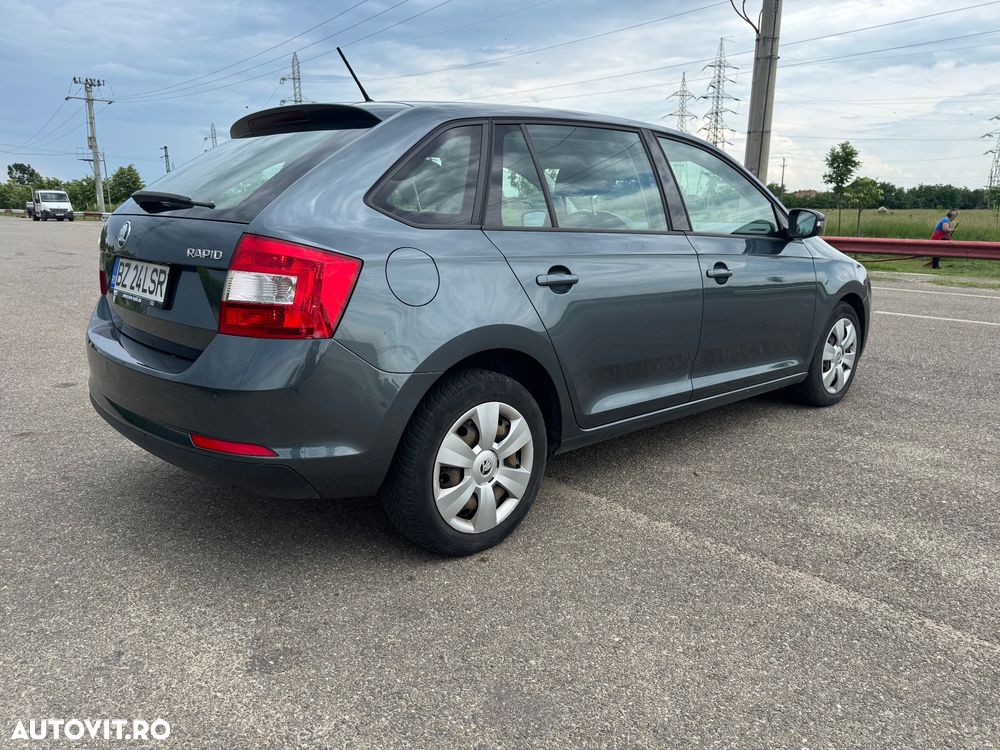 Skoda RAPID 1.4 TDI Style DSG - 3