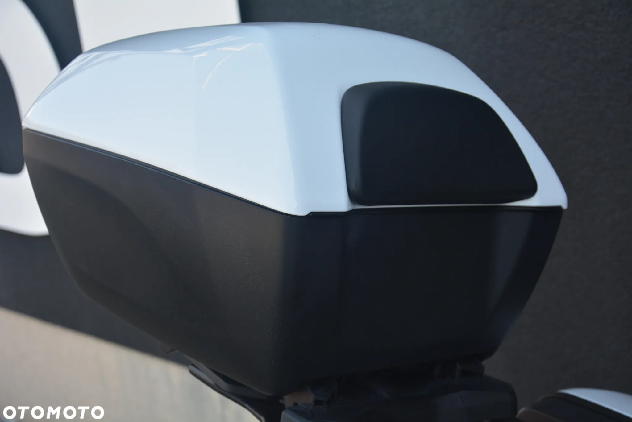 BMW XR - 10