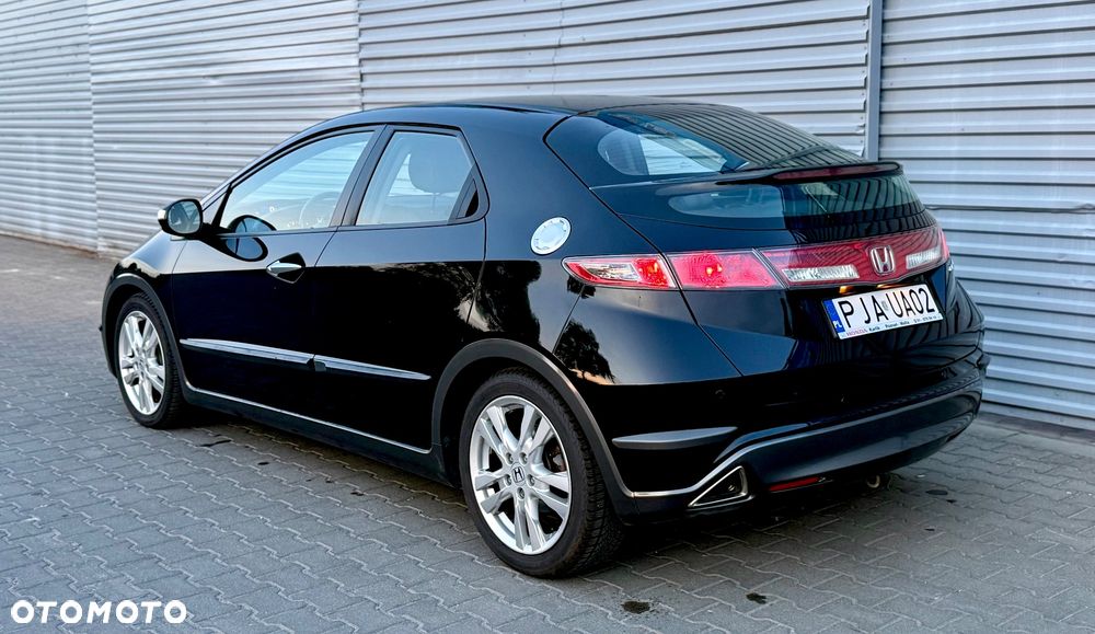 Honda Civic 1.8 Sport - 9