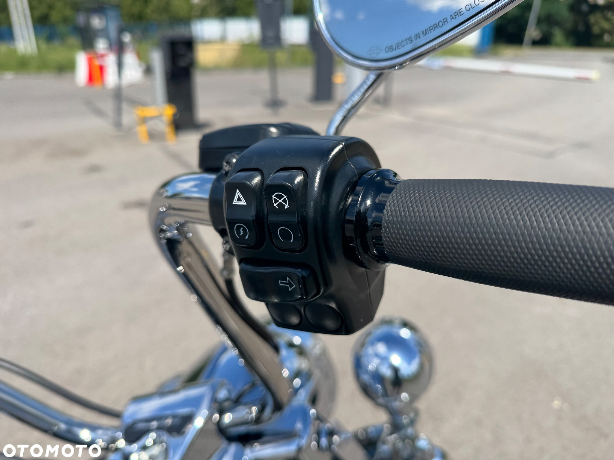 Harley-Davidson Touring Road King - 11