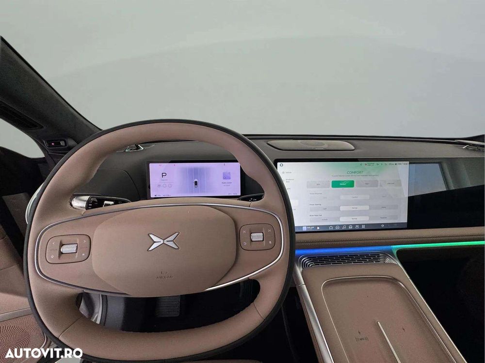 Xpeng G9 93.1 kWh AWD Performance - 11