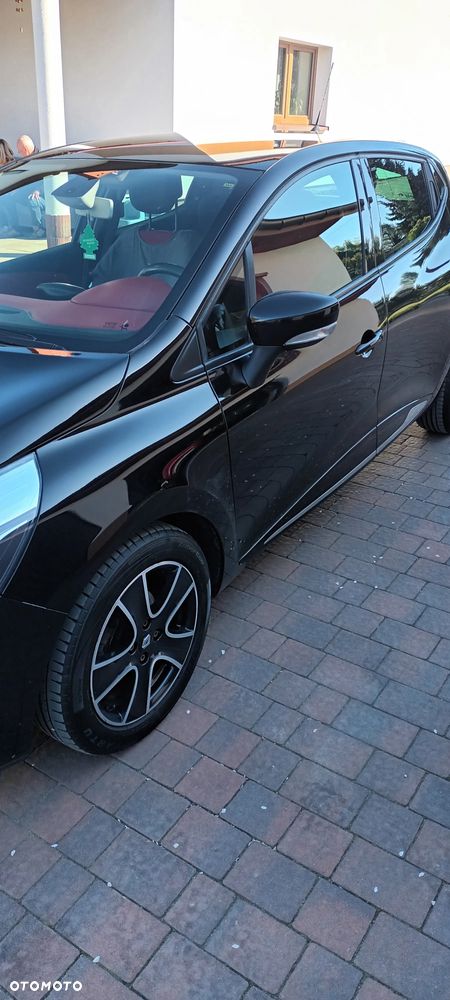 Renault Clio 0.9 TCe Limited - 13