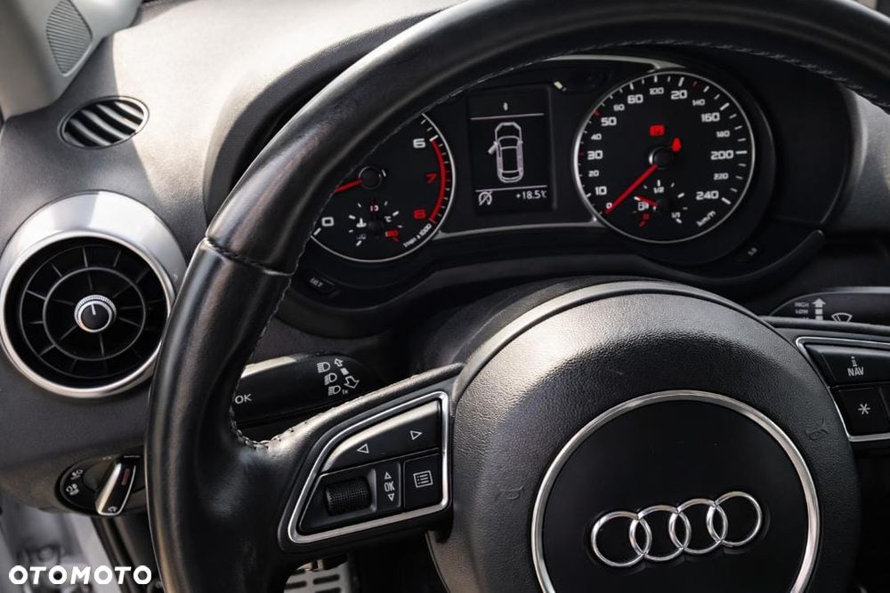 Audi A1 Sportback 1.2 TFSI S line edition - 7