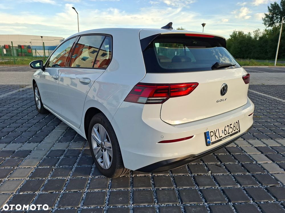 Volkswagen Golf VIII 2.0 TDI Life - 9