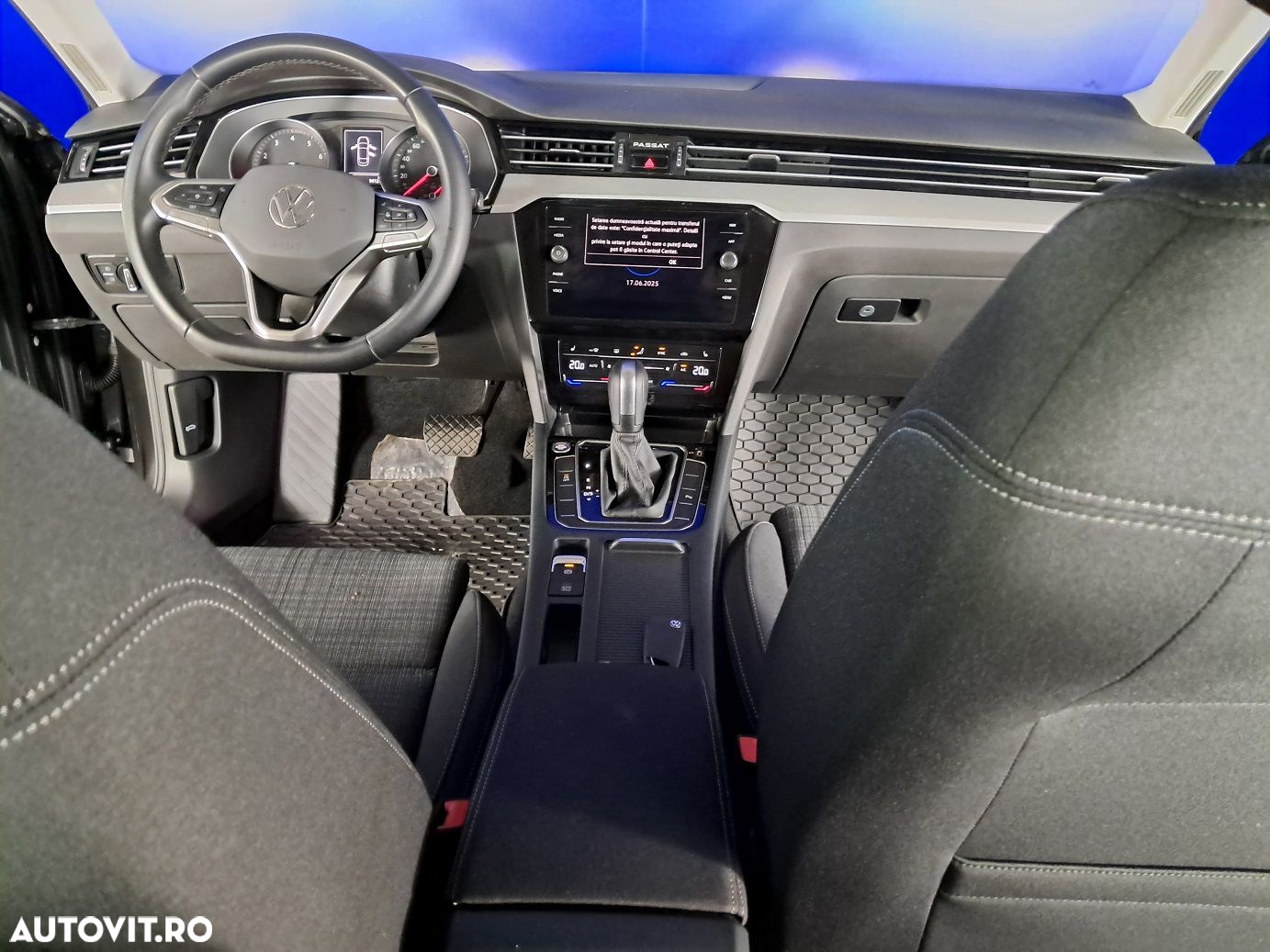 Volkswagen Passat - 14