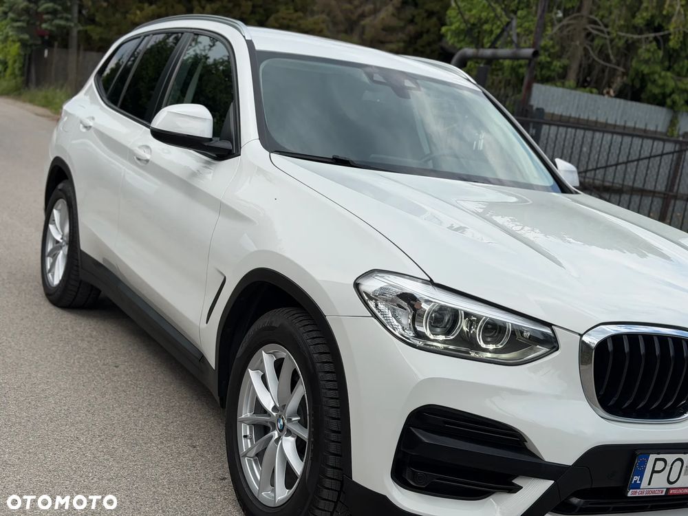 BMW X3 xDrive20i GPF Advantage - 37