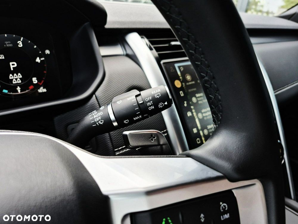 Land Rover Discovery 3.0 D250 mHEV Dynamic SE - 33