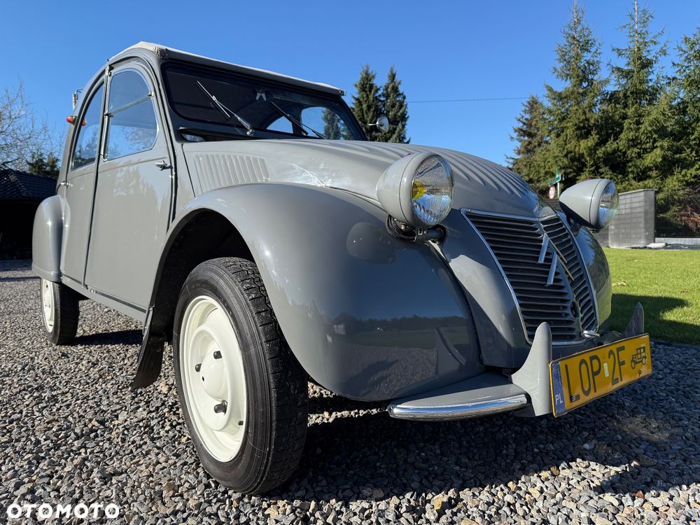 Citroën 2 CV - 17
