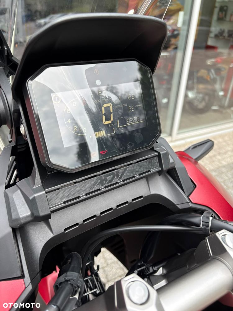 Honda ADV350 - 13
