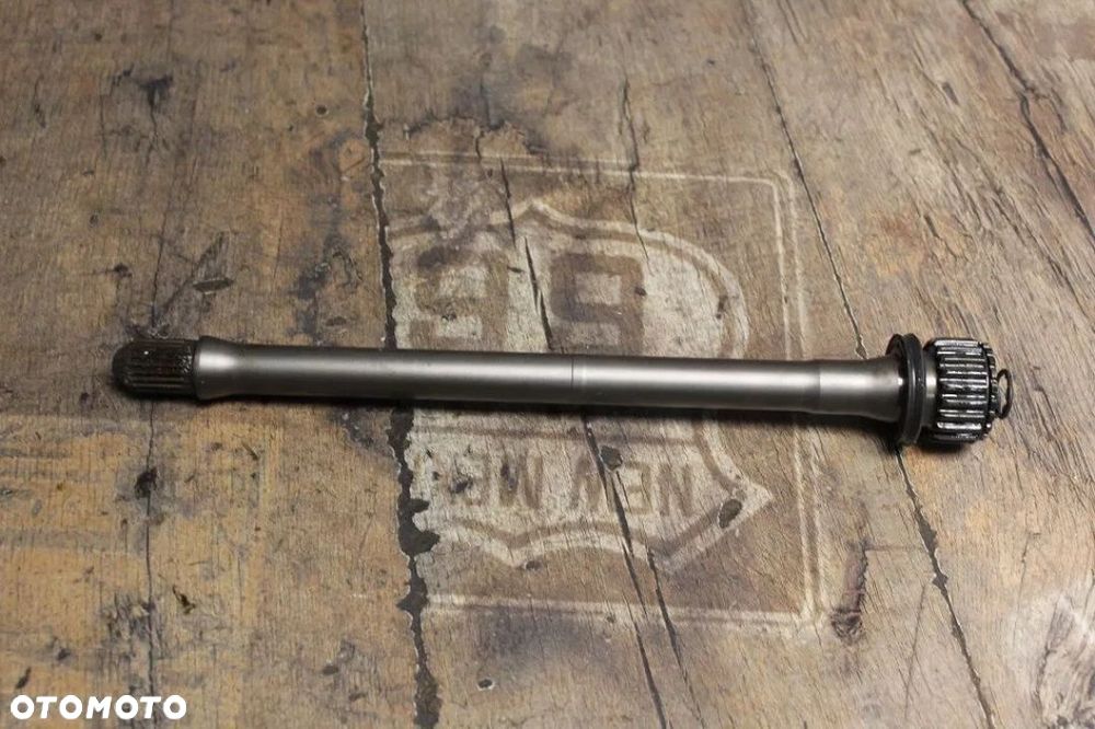 WAŁ NAPĘDOWY KARDANA HONDA VTX1300 S - 4