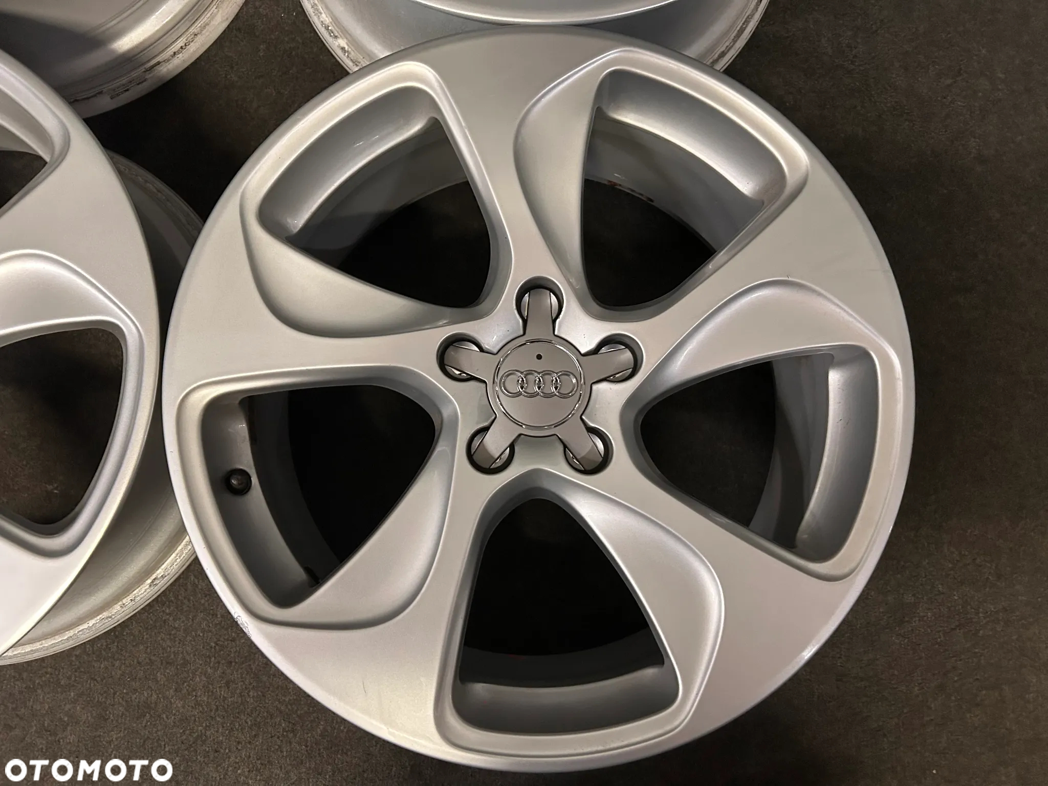 Alufelgi Audi A3 8V0, 8P0, 8Y0 18 cali 5x112 4szt. - 14