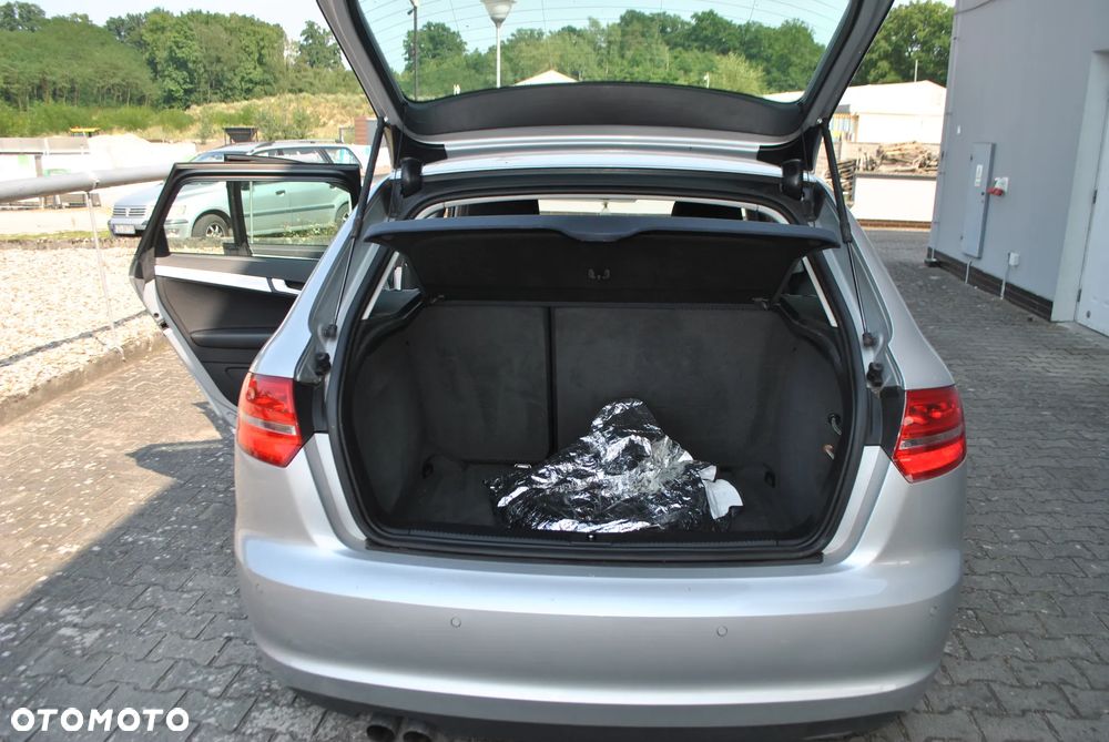 Audi A3 Sportback 1.4T FSI Ambiente S tronic - 6