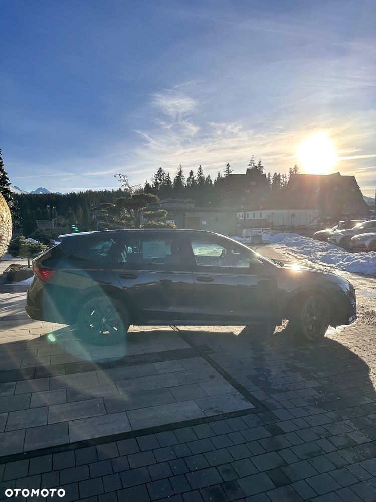 Skoda Octavia 1.4 TSI DSG RS Plus - 10