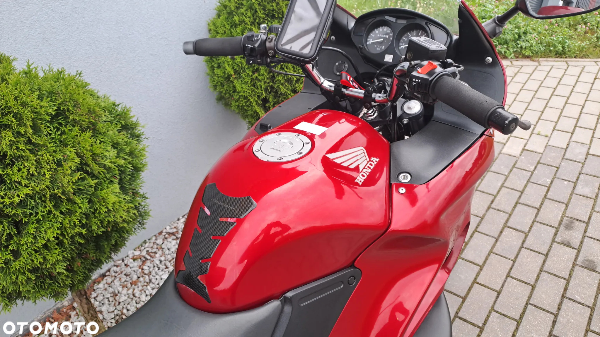 Honda NTV - 18