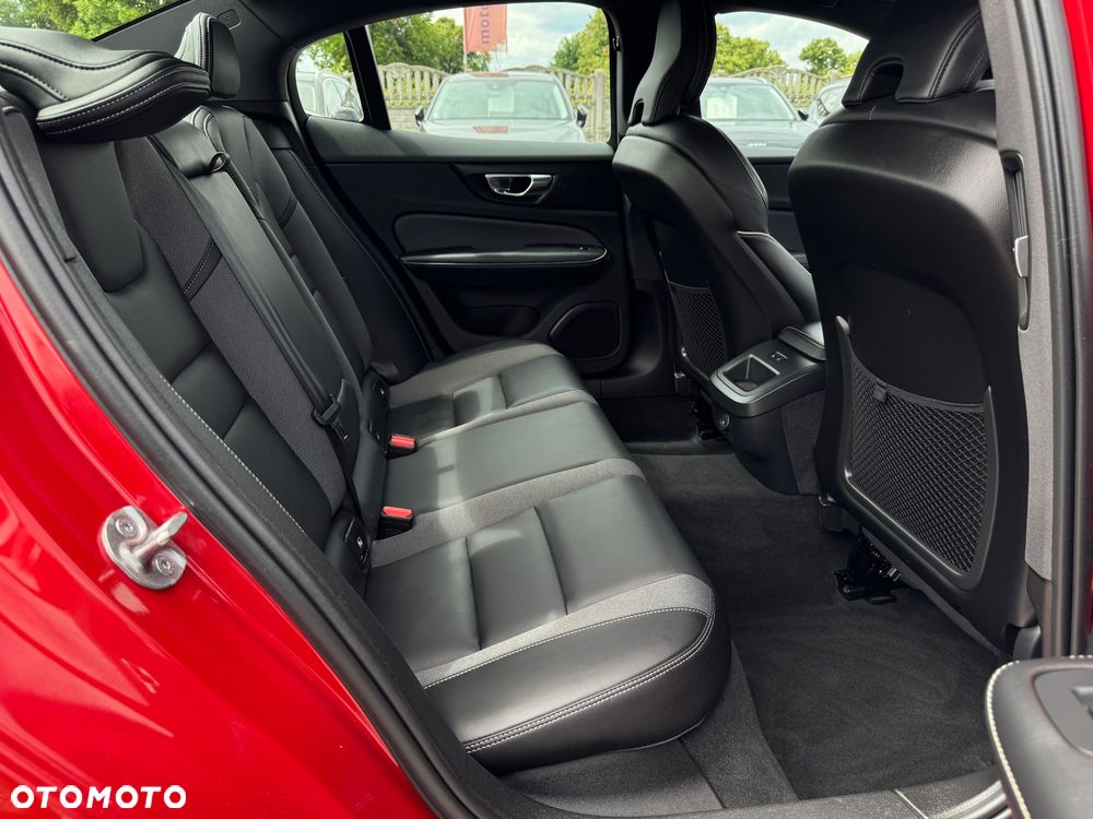 Volvo S60 B4 B Geartronic RDesign - 28