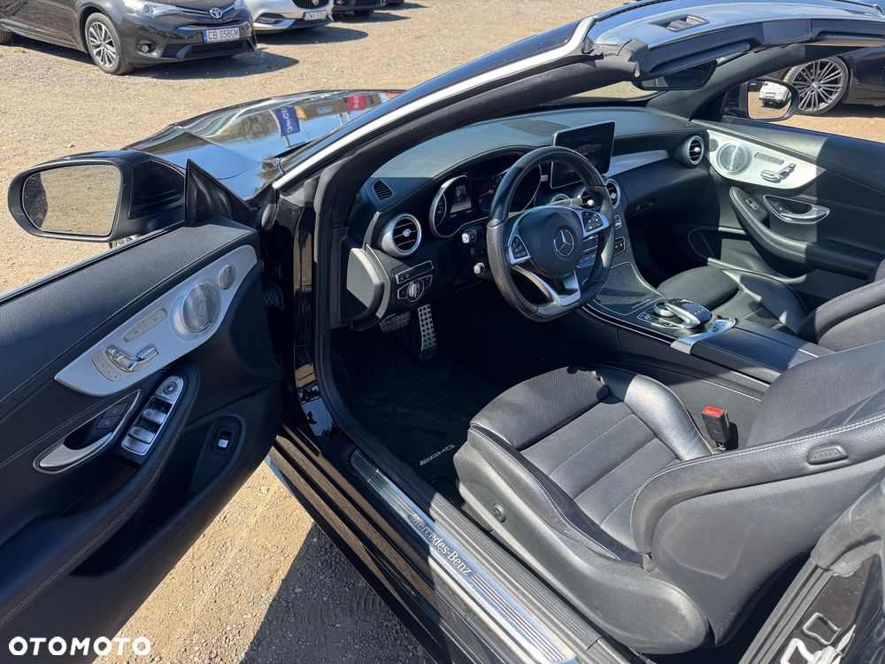 Mercedes-Benz Klasa C 300 9G-TRONIC - 18