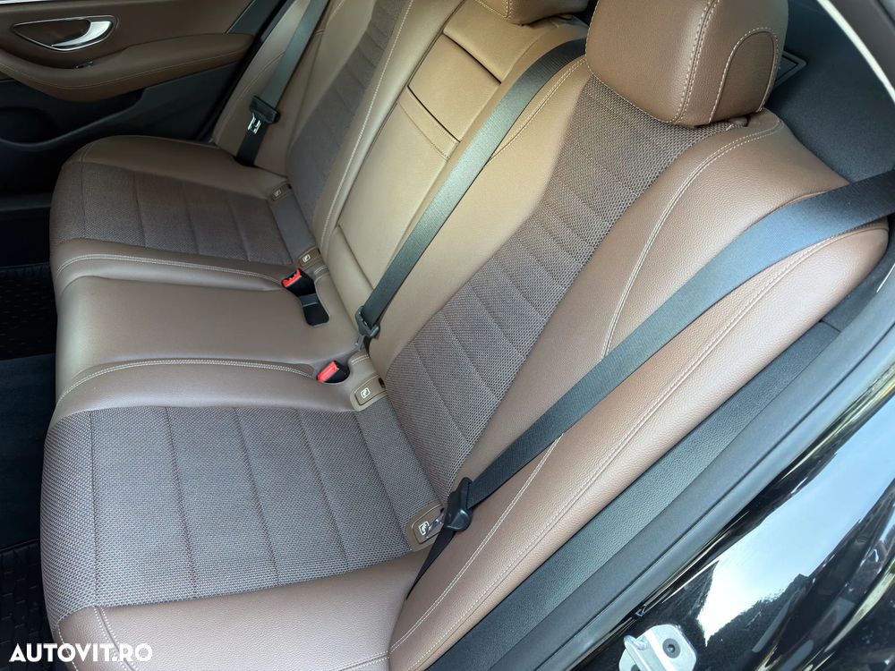 Mercedes-Benz E 220 d 4Matic 9G-TRONIC Avantgarde - 20