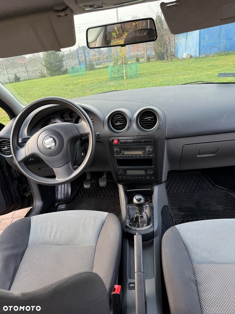 Seat Ibiza 1.4 16V Reference - 10