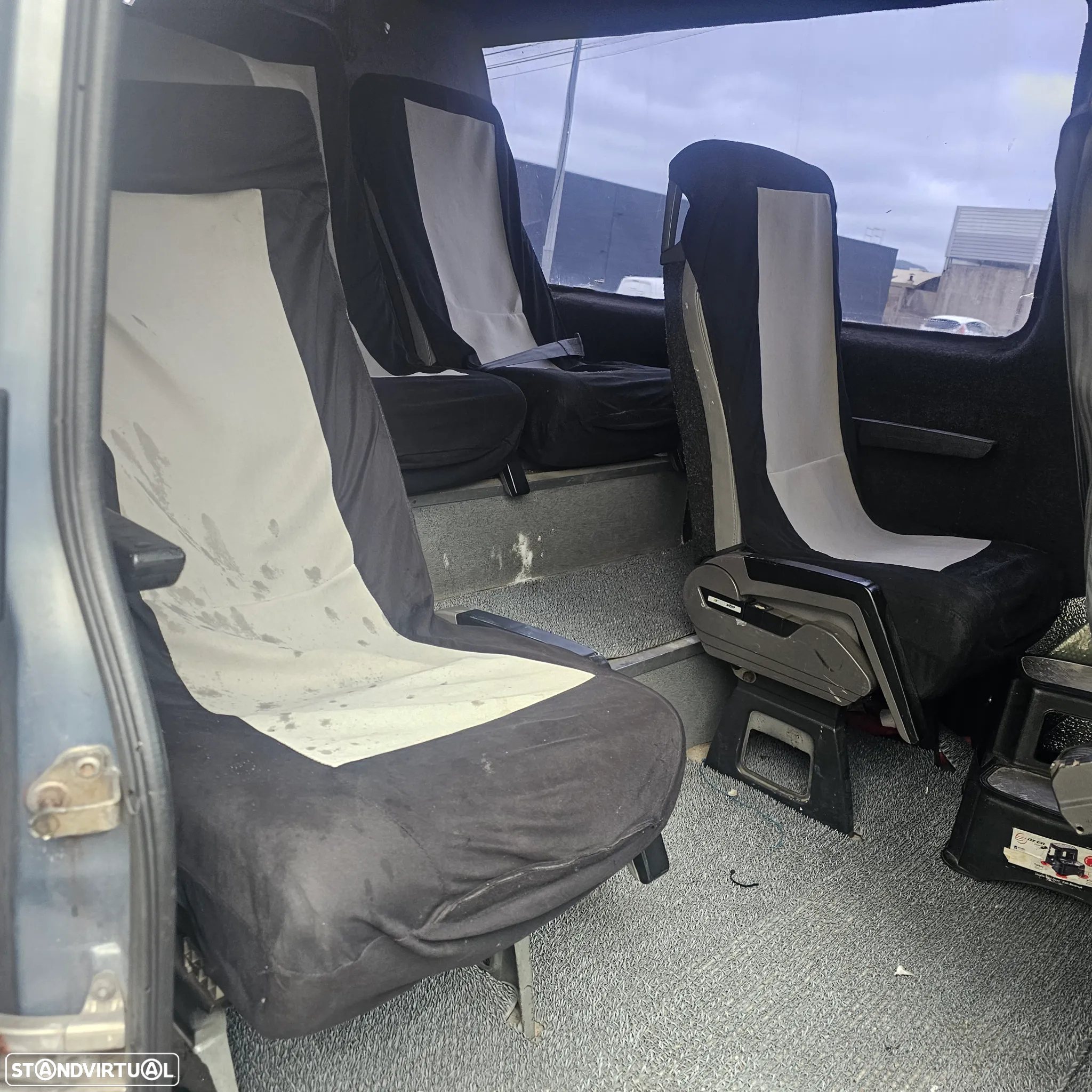 Mercedes-Benz Sprinter 312 2.9 TD /35 Luxo - 8