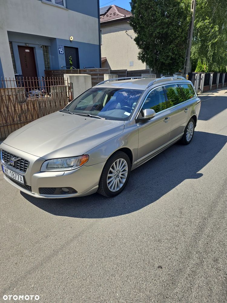 Volvo V70 - 3