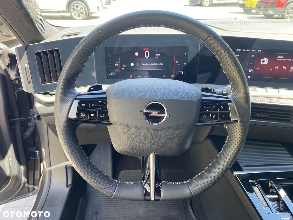 Opel Astra 1.2 T GS S&S - 15