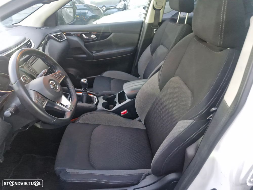 Nissan Qashqai 1.3 DIG-T MHEV Tekna - 6