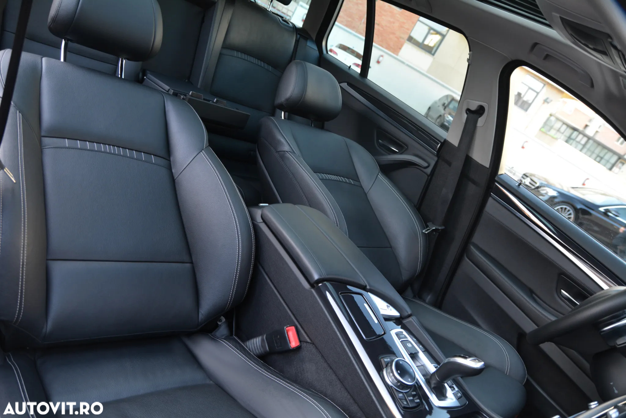 BMW Seria 5 525d xDrive Aut. Modern Line - 20