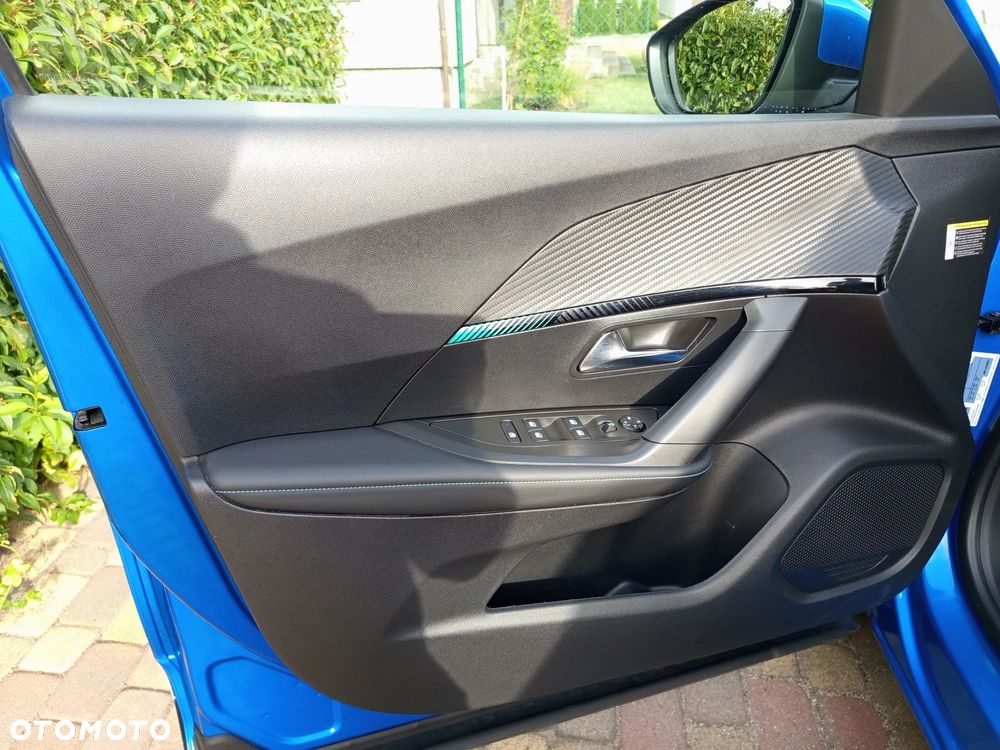 Peugeot 2008 1.2 PureTech Allure Pack S&S - 13