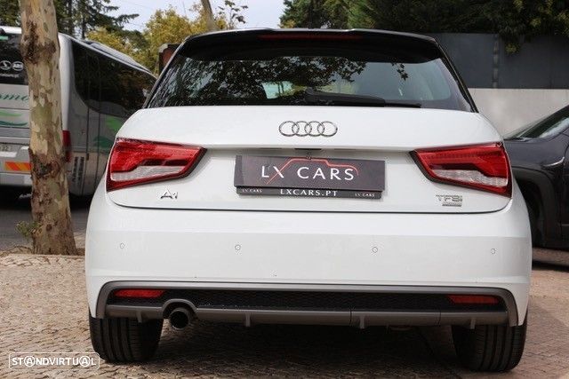 Audi A1 Sportback 1.0 TFSI S-line - 9