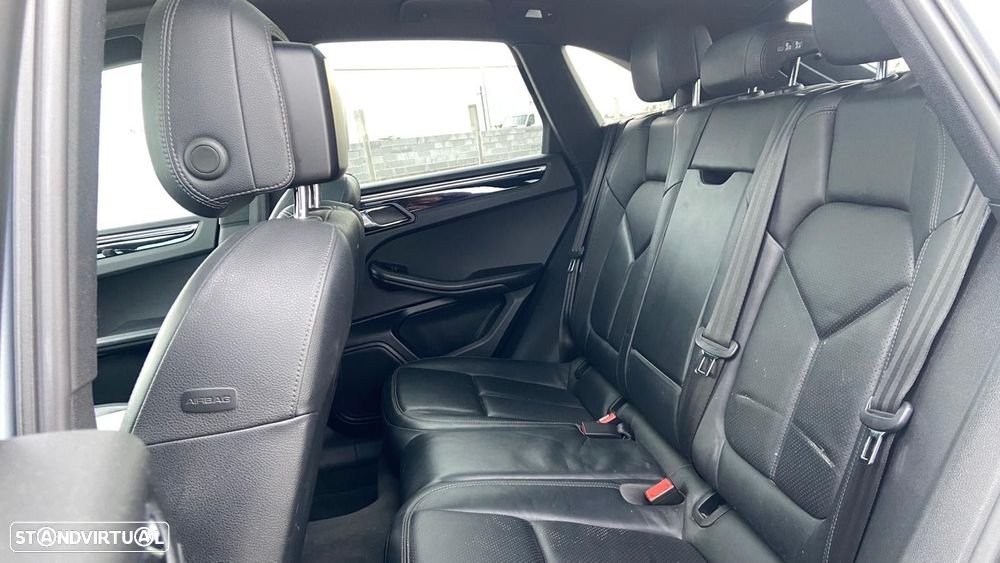 Porsche Macan S - 8
