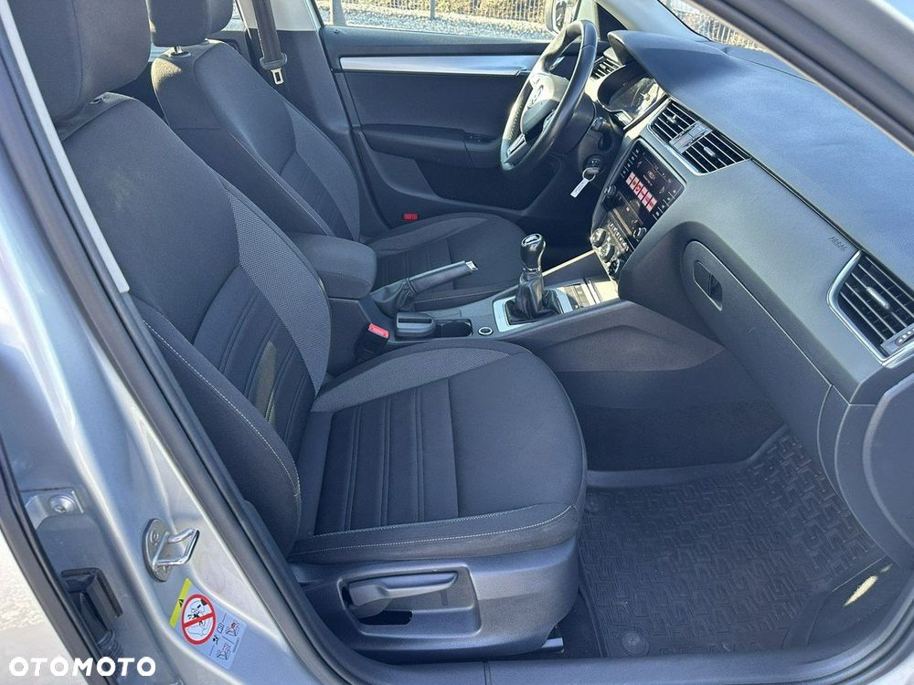 Skoda Octavia 1.6 TDI SCR Ambition - 12