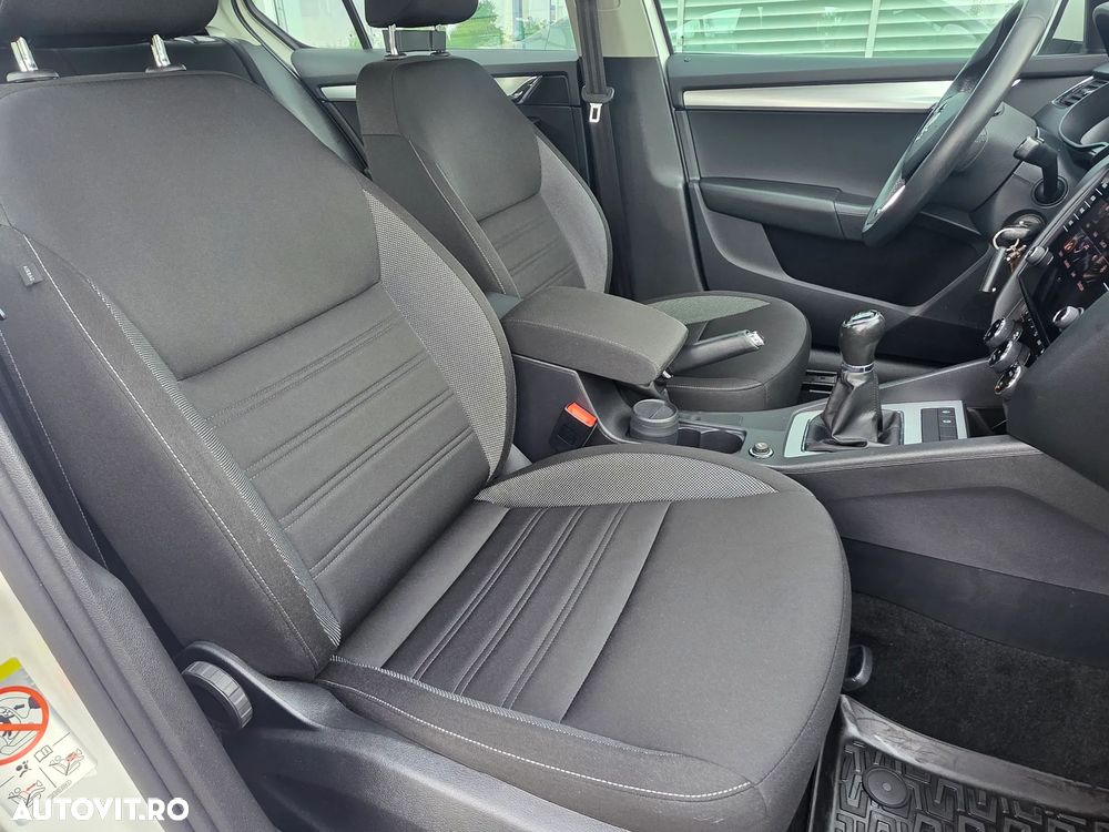 Skoda Octavia 1.5 TSI Ambition - 28