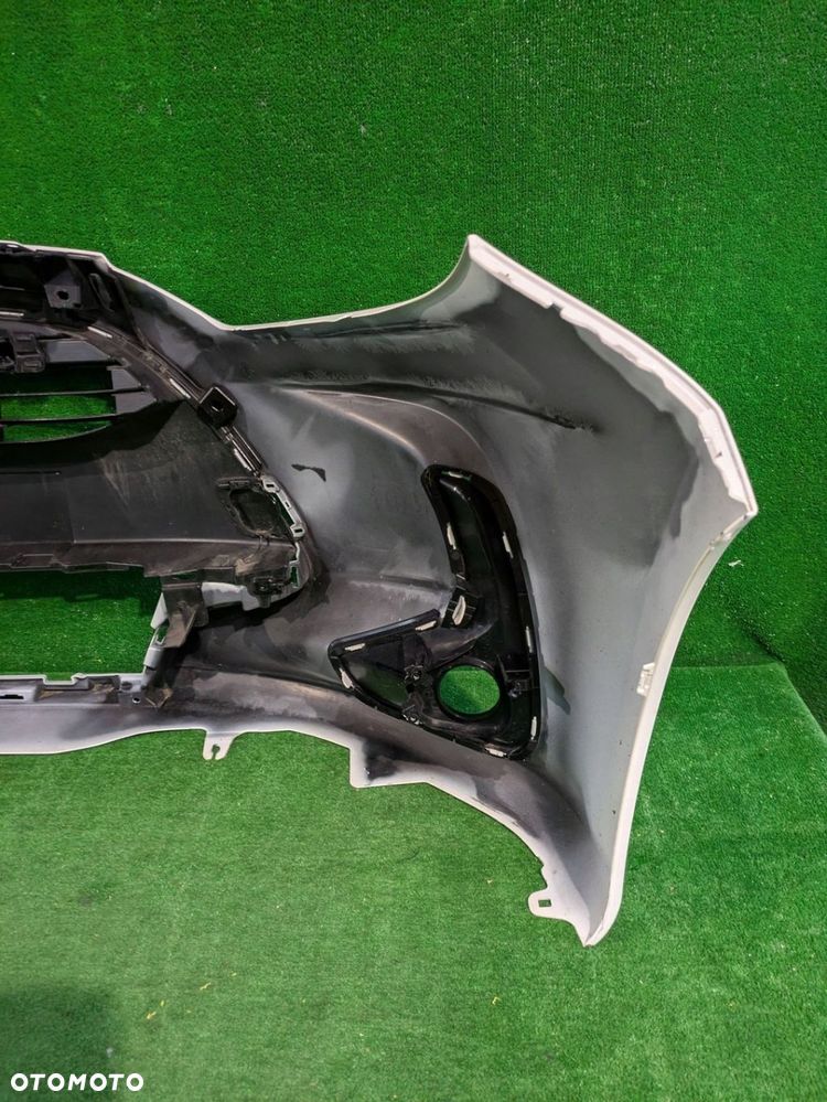 ZDERZAK PRZEDNI PRZÓD TOYOTA YARIS IV - 4