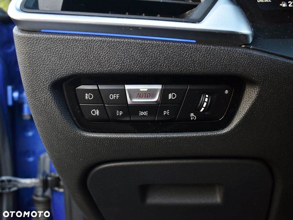 BMW Seria 3 320d M Sport Shadow sport - 36