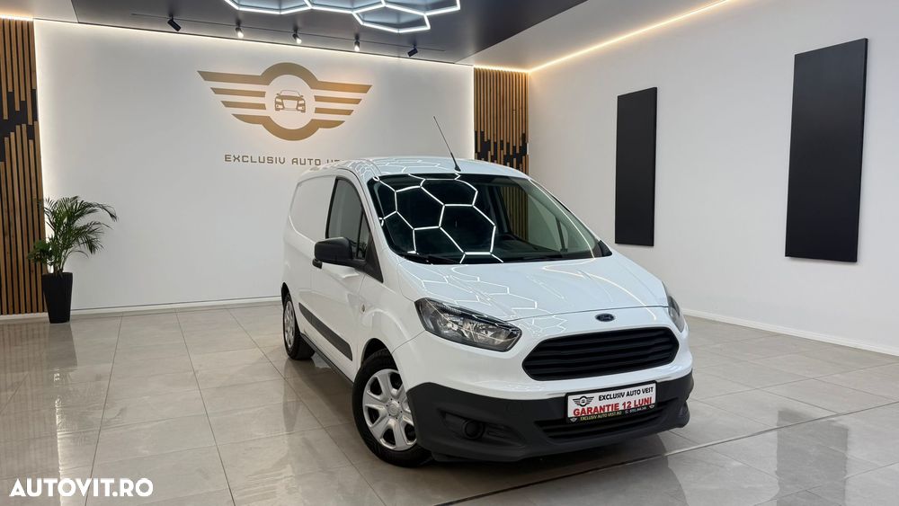 Ford Transit 1.5 TDCi L1 Kombi Commercial Ambiente - 2